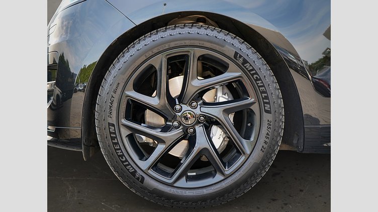 2026 Approved Land Rover Range Rover Sport Czarny Santorini Black D300 Diesel MHEV SWB Dynamic SE