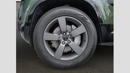 Defender 110 5
