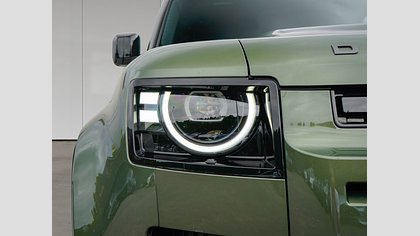 Defender 110 3