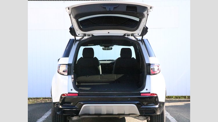 2025 認定中古車 Land Rover Discovery Sport フジホワイト P250（ガソリン） 標準ホイール Dynamic S