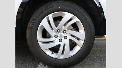 Discovery Sport 8