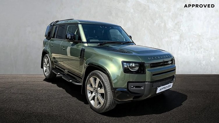 2026 Approved Land Rover Defender 110 Woolstone Green 3.0 i6 turbo diesel, 257 kW, 700 Nm, 0-100 km/h in 6,4 s, top speed up to 209 km/h AWD 3.0D 257KW D350 X-DYNAMIC