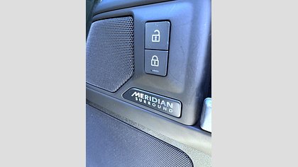 Defender 110 16