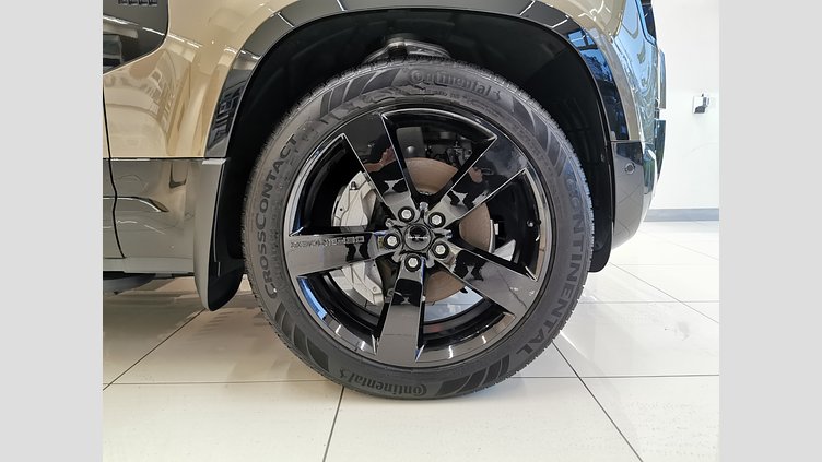 2025 認定中古車 Land Rover Defender 110 ゴンドワナストーン D350 ディーゼルマイルドハイブリッド X-Dynamic HSE