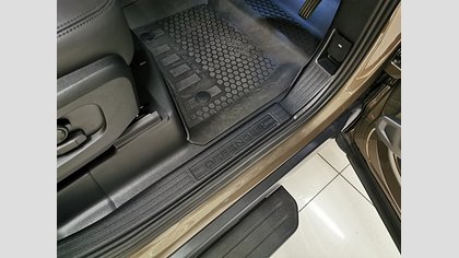 Defender 110 41