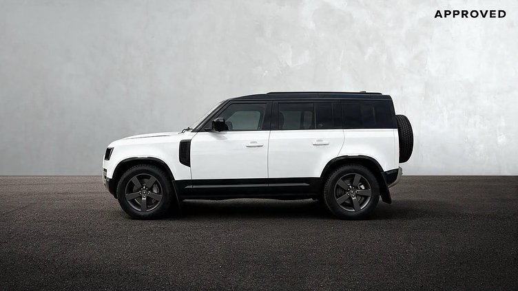 2025 Approved Land Rover Defender 110 Fuji White 3.0 turbo diesel i6, 257 kW and 700 Nm AWD 3.0D 257KW D350 X-DYNAMIC