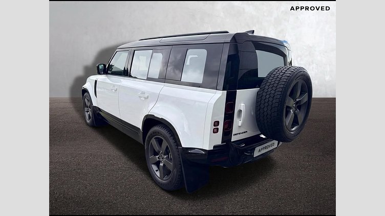 2025 Approved Land Rover Defender 110 Fuji White 3.0 turbo diesel i6, 257 kW and 700 Nm AWD 3.0D 257KW D350 X-DYNAMIC