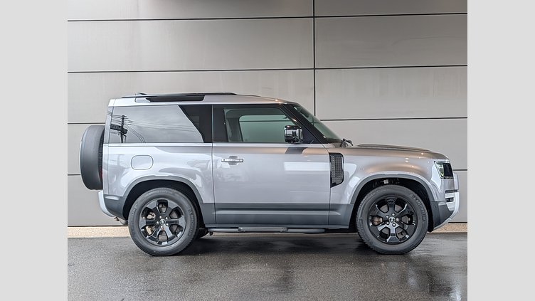 2021 認定中古車 Land Rover Defender 90 Eiger Grey 2.0 litre i4P Petrol HSE