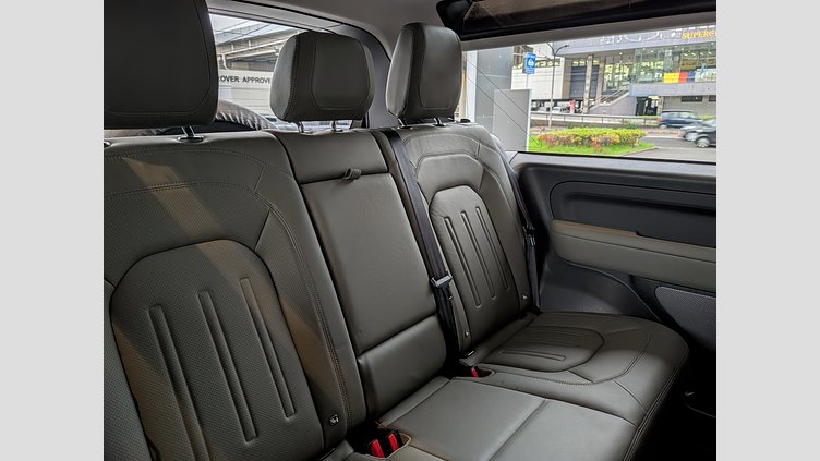 2021 認定中古車 Land Rover Defender 90 Eiger Grey 2.0 litre i4P Petrol HSE