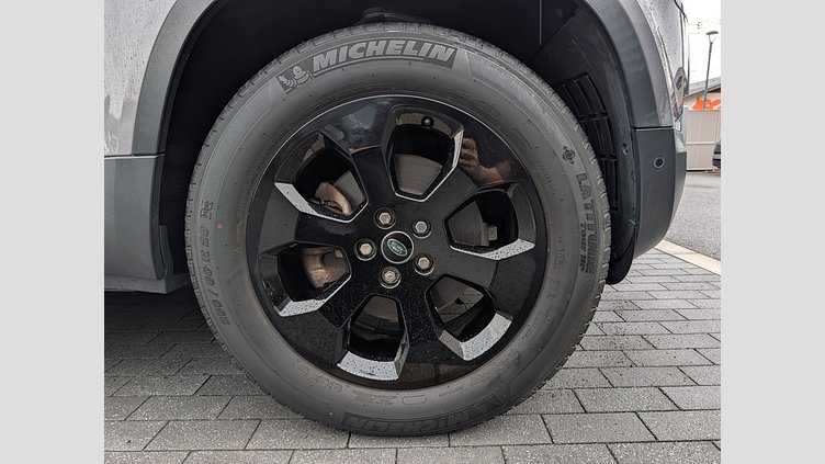 2021 認定中古車 Land Rover Defender 90 Eiger Grey 2.0 litre i4P Petrol HSE