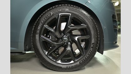 Range Rover Sport 8