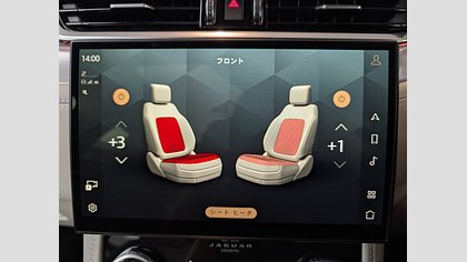 F-Pace 16