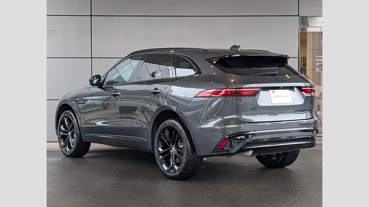 2023 認定中古車 Jaguar F-Pace Carpathian Grey 2.0 litre i4D​ R-Dynamic　SE