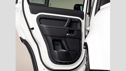 Defender 110 10
