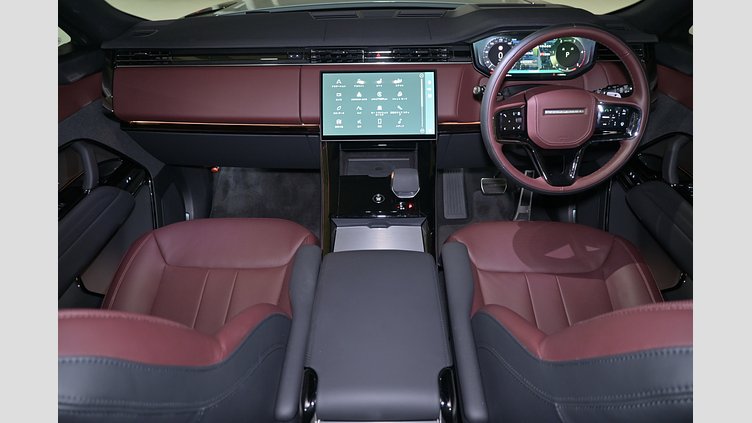 2025 認定中古車 Land Rover Range Rover Sport フジホワイト D300マイルドハイブリッド スタンダードホイールベース Dynamic HSE