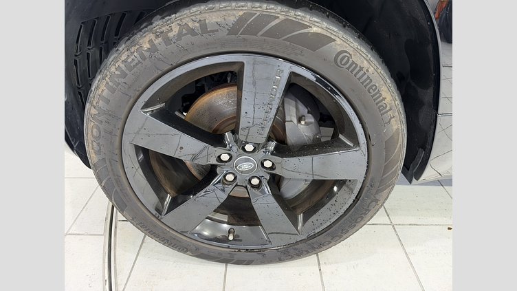 2023 認定中古車 Land Rover Defender 110 Carpathian Grey 3.0 litre i6D​ X-Dynamic　HSE　D300　７人乗り