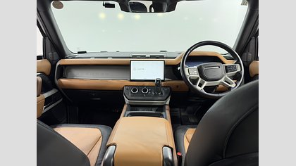 Defender 110 3