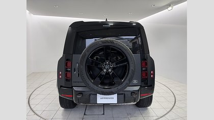 Defender 110 6
