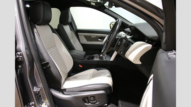 2024 認定中古車 Land Rover Discovery Sport Eiger Grey 1.5 litre i3 PHEV​ Dynamic HSE