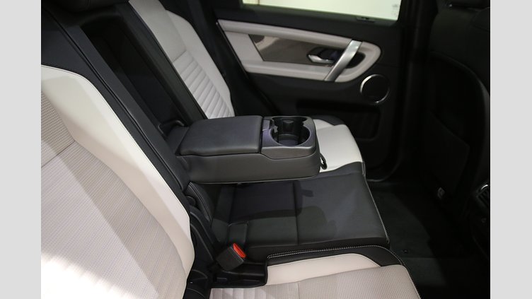 2024 認定中古車 Land Rover Discovery Sport Eiger Grey 1.5 litre i3 PHEV​ Dynamic HSE