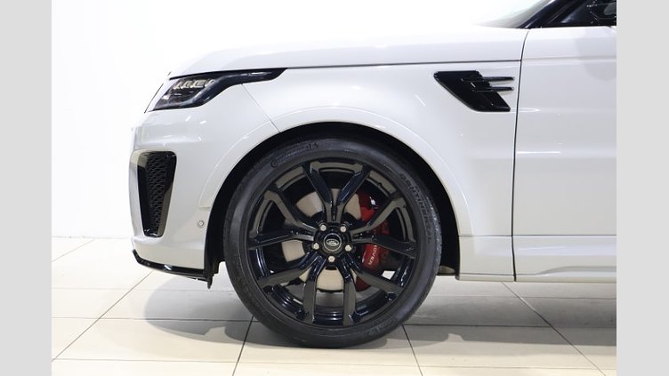 2021 認定中古車 Land Rover Range Rover Sport フジホワイト 5.0L V8スーパーチャージドガソリン 575PS SVR