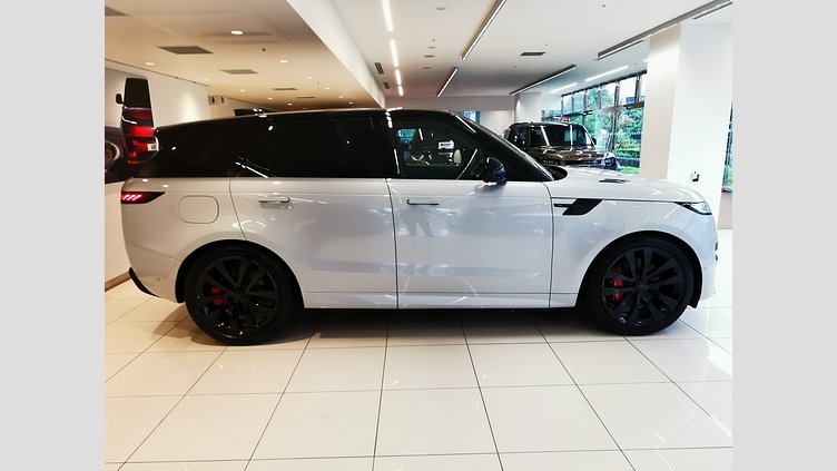 2025 認定中古車 Land Rover Range Rover Sport エーテルフロストシルバー - グロスフィニッシュ P530マイルドハイブリッド SWB Autobiography