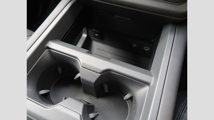 2025 認定中古車 Land Rover Defender 110 Santorini Black 3.0 litre i6D​ １１０Ｘ－ダイナミックＨＳＥ Ｄ３５０