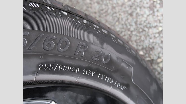 2025 認定中古車 Land Rover Defender 110 Santorini Black 3.0 litre i6D​ １１０Ｘ－ダイナミックＨＳＥ Ｄ３５０