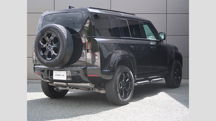 2025 認定中古車 Land Rover Defender 110 Santorini Black 3.0 litre i6D​ １１０Ｘ－ダイナミックＨＳＥ Ｄ３５０