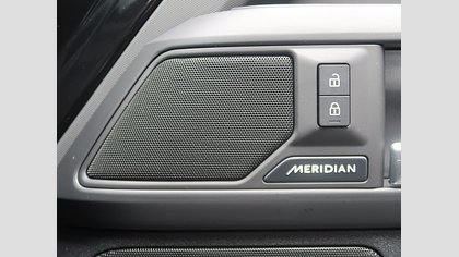Defender 110 57