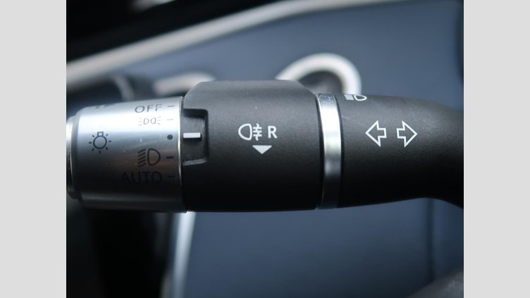 2019 認定中古車 Land Rover Range Rover Evoque ユーロンホワイト D180 S