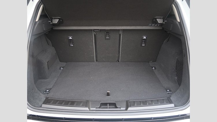 2019 認定中古車 Land Rover Range Rover Evoque ユーロンホワイト D180 S