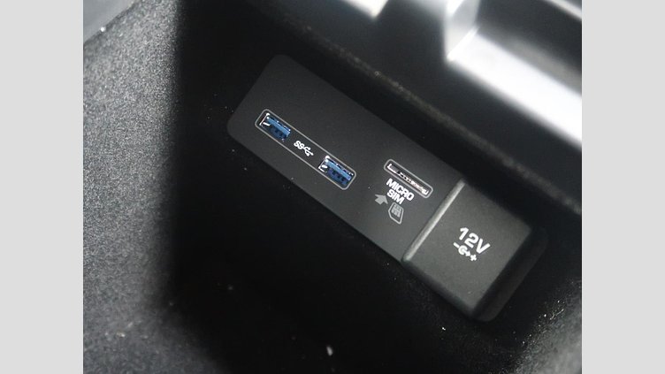 2019 認定中古車 Land Rover Range Rover Evoque ユーロンホワイト D180 S