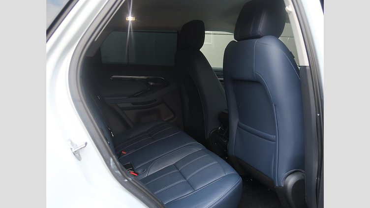 2019 認定中古車 Land Rover Range Rover Evoque ユーロンホワイト D180 S