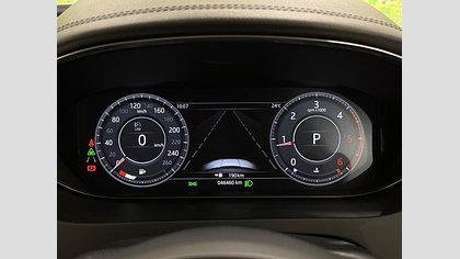 E-Pace 44