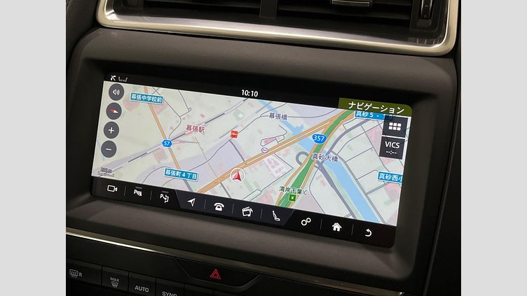 2018 認定中古車 Jaguar E-Pace フジ ホワイト D180 オートマチック全輪駆動 S