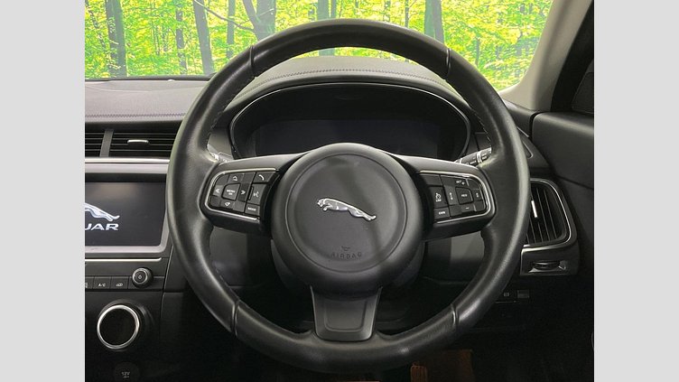 2018 認定中古車 Jaguar E-Pace フジ ホワイト D180 オートマチック全輪駆動 S