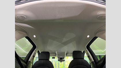 E-Pace 17