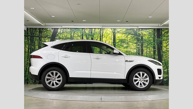 2018 認定中古車 Jaguar E-Pace フジ ホワイト D180 オートマチック全輪駆動 S