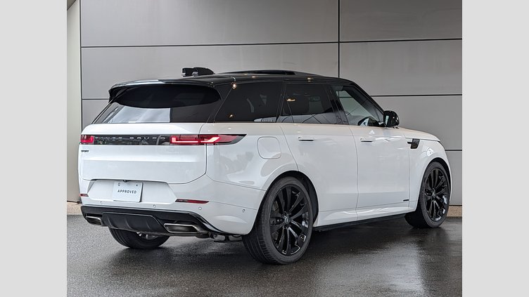 2024 認定中古車 Land Rover Range Rover Sport オストゥーニパールホワイト P550eプラグインハイブリッド（ガソリン） スタンダードホイールベース Autobiography