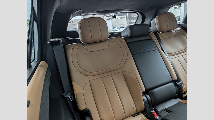2024 認定中古車 Land Rover Range Rover Sport オストゥーニパールホワイト P550eプラグインハイブリッド（ガソリン） スタンダードホイールベース Autobiography