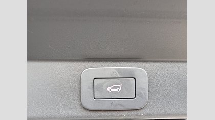 Range Rover Sport 40