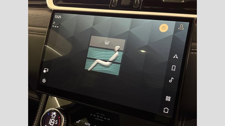 2022 認定中古車 Jaguar F-Pace アイガーグレイ P250 AWD（オートマチック） R-DYNAMIC SE