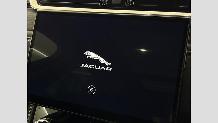 2022 認定中古車 Jaguar F-Pace アイガーグレイ P250 AWD（オートマチック） R-DYNAMIC SE