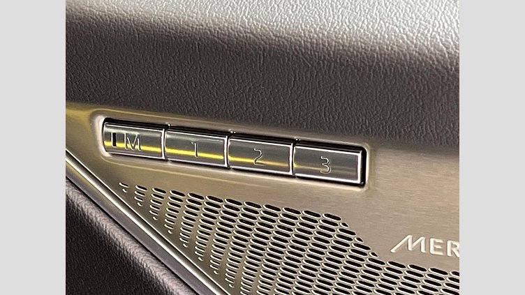 2022 認定中古車 Jaguar F-Pace アイガーグレイ P250 AWD（オートマチック） R-DYNAMIC SE