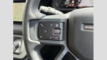Defender 90 5