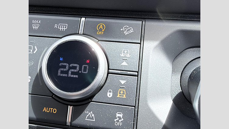 2023 認定中古車 Land Rover Defender 90 アイガーグレイ D300 AWD（AT） X-DYNAMIC SE