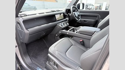 Defender 90 7