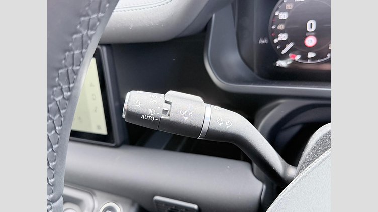 2023 認定中古車 Land Rover Defender 90 アイガーグレイ D300 AWD（AT） X-DYNAMIC SE
