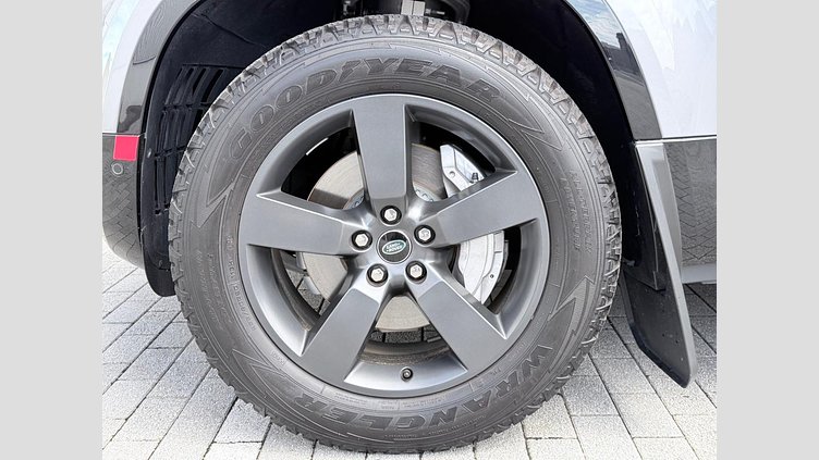 2023 認定中古車 Land Rover Defender 90 アイガーグレイ D300 AWD（AT） X-DYNAMIC SE